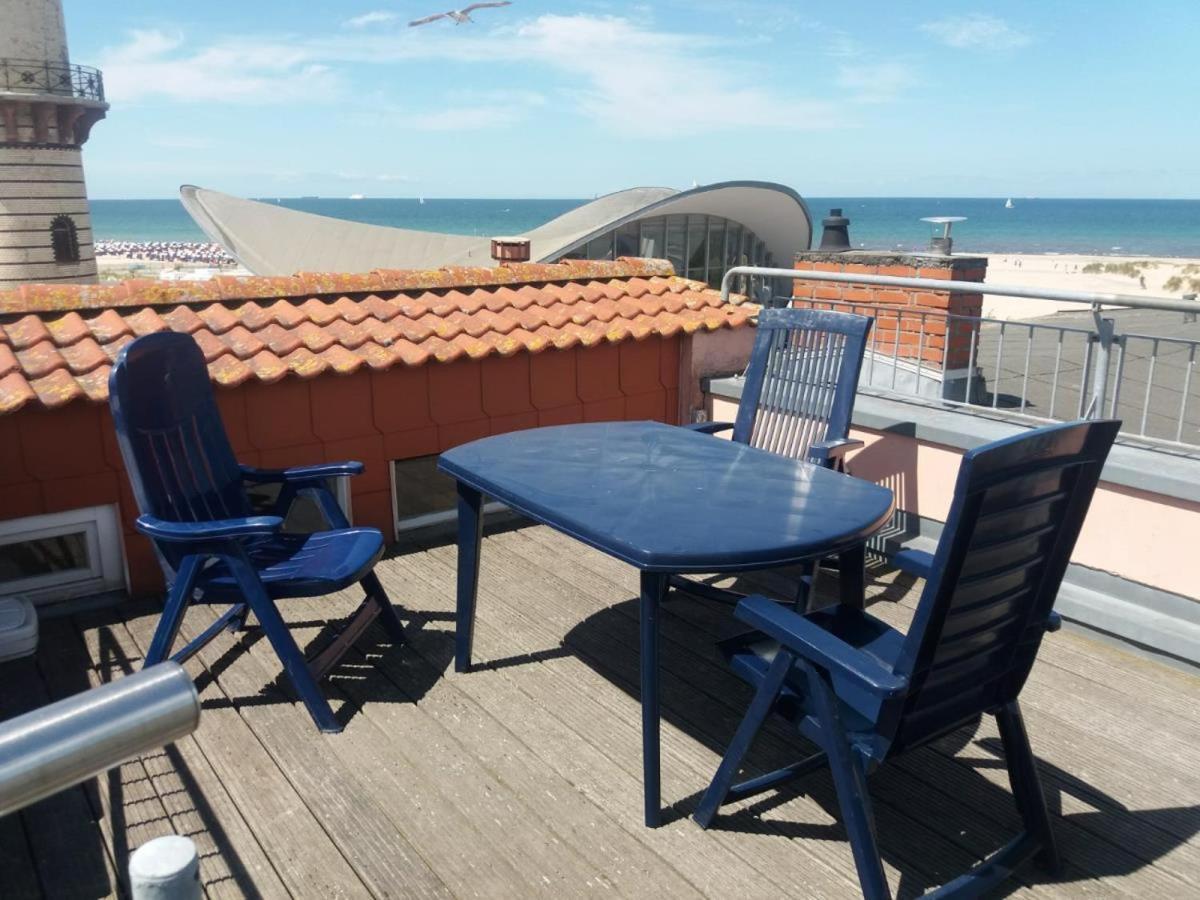 Sonnendeck, Direkt Am Leuchtturm Apartment Росток Екстериор снимка